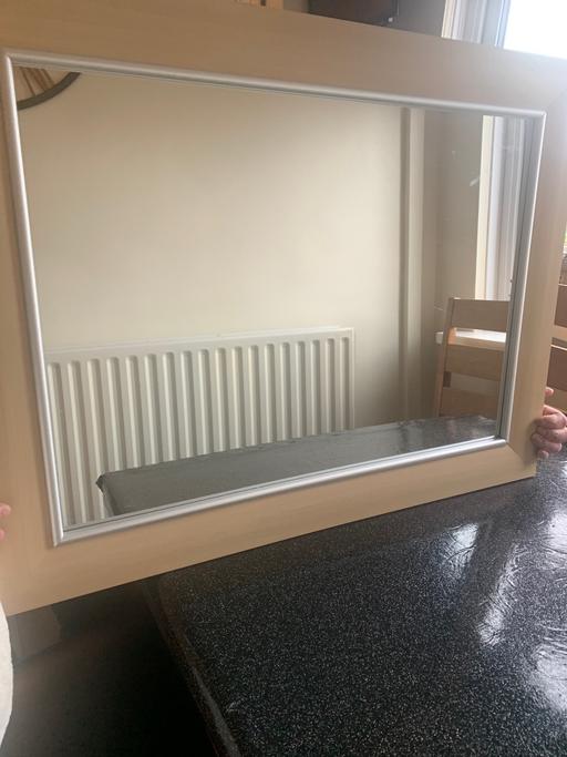 Buy & Sell Woodcross Wolverhampton - Photos for Mirror