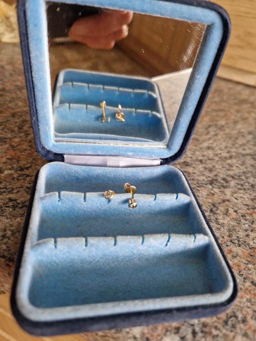 Buy & Sell Grassmoor North East Derbyshire - Photos for gemmed earrings in box..........