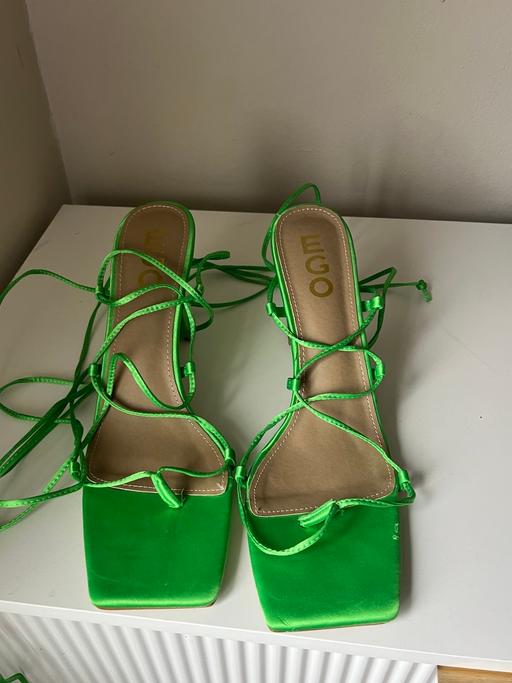 Buy & Sell Skegness East Lindsey - Photos for Vibrant lime straps heeled sandles