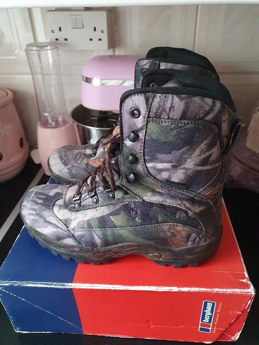 Buy & Sell Upper Gornal Dudley - Photos for men's camouflage boots