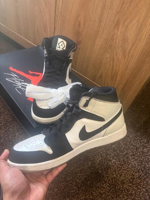 Buy & Sell Witton Birmingham - Photos for Air Jordan 1 Mid SE “Diamond