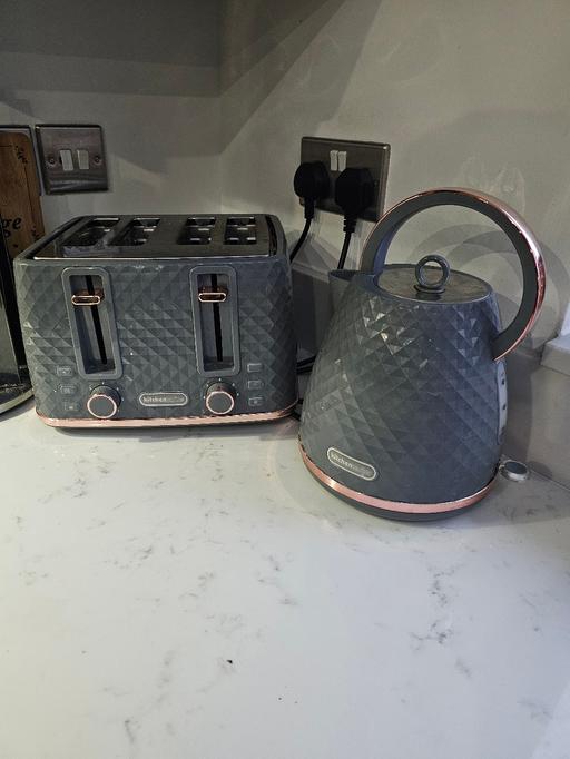 Buy & Sell Birmingham Solihull - Photos for 4 slice Toaster & Kettle