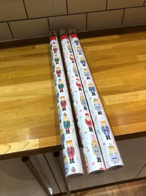 Buy & Sell Turnford Broxbourne - Photos for CHRISTMAS WRAPPING PAPER