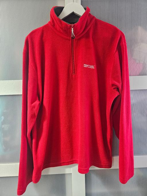 Buy & Sell Weston Point Halton - Photos for Size L REGATTA red fleece quarter zip top