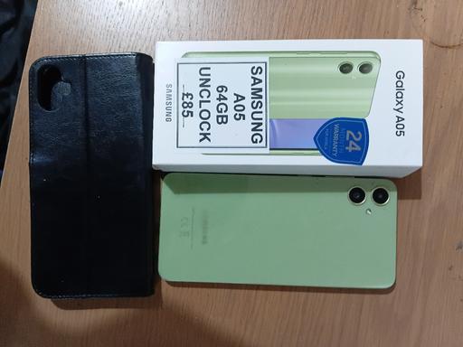 Buy & Sell Cradley Heath Sandwell - Photos for brand new Samsung phone and case