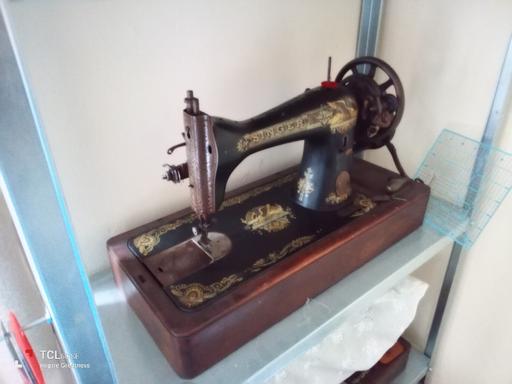 Classes Castlereagh Lisburn and Castlereagh - Photos for vintage Singer 15k sewing machine