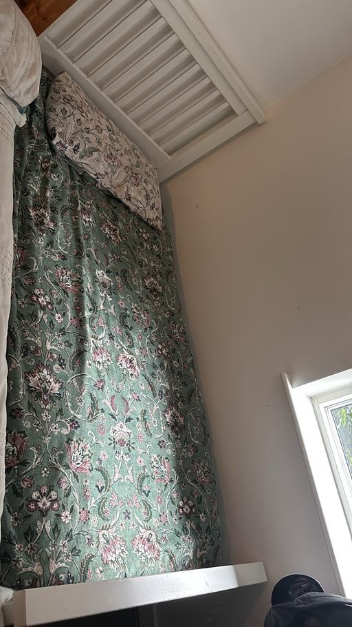 Buy & Sell Devons Road East London - Photos for Bed frame single