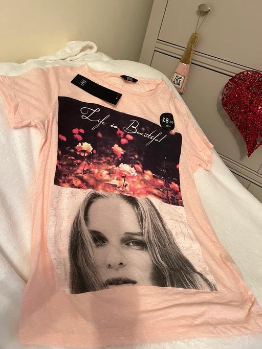 Buy & Sell Easington Lane Sunderland - Photos for Womens Tee Shirt ( New )