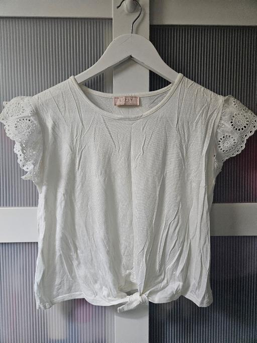 Buy & Sell Weston Point Halton - Photos for Age 11-12 LIPSY cream top