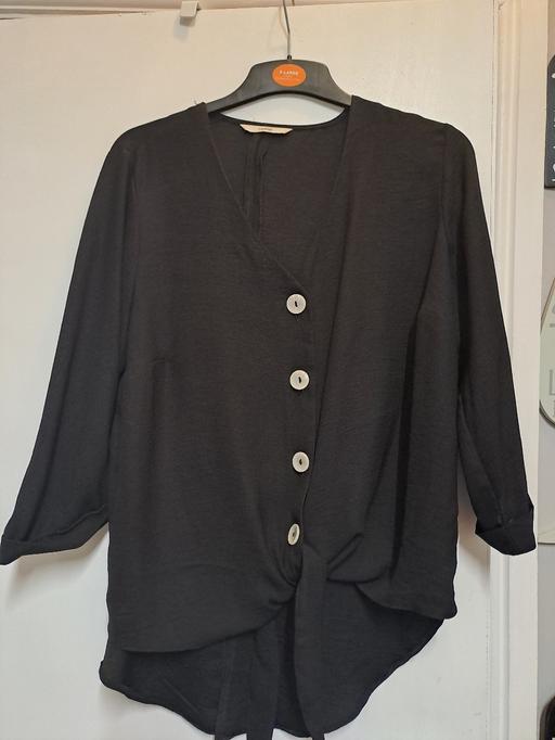 Buy & Sell Park Hill Sheffield - Photos for tie top blouse