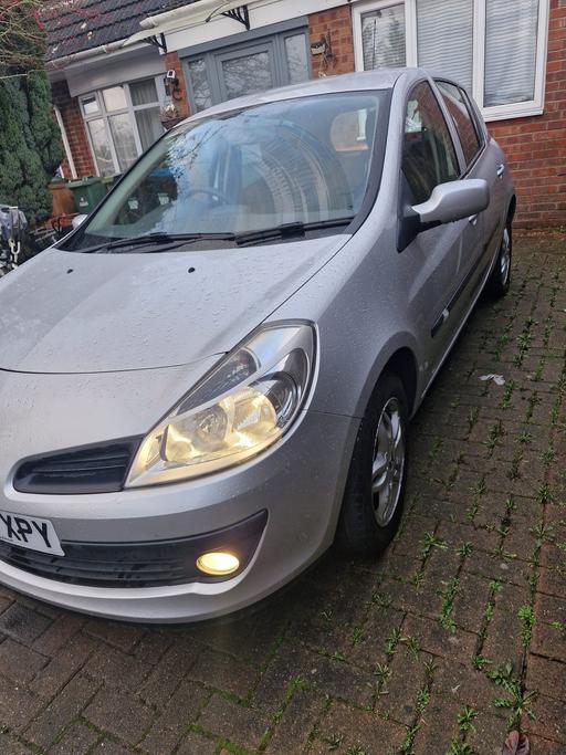 Vehicles Milton Keynes City Centre Milton Keynes - Photos for Renault Clio