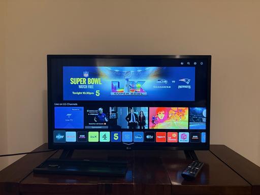 Buy & Sell Stoke Plymouth - Photos for 32” LG LED HD Smart TV