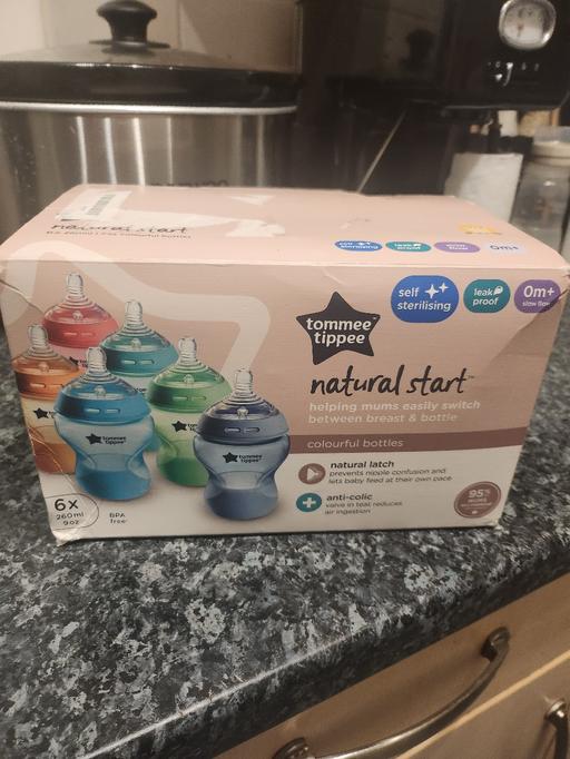 Buy & Sell Chesham Bois Buckinghamshire - Photos for tommee tippee bottles ( multicoloured)