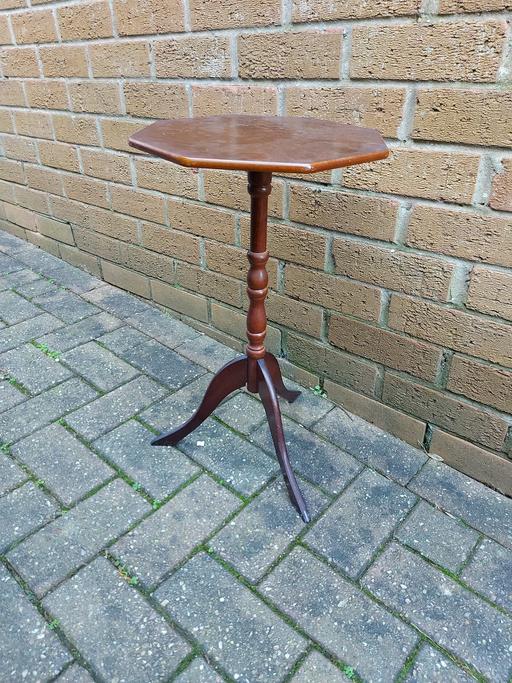 Buy & Sell Kings Norton Birmingham - Photos for Wine table