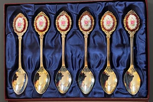 Buy & Sell Yeovil Somerset - Photos for 6x silver plated royal Albert tea spoons 1970