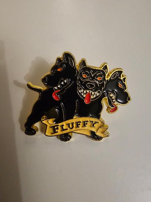 Buy & Sell Pilsley North East Derbyshire - Photos for fluffy 3 headed dog pin Harry Potter