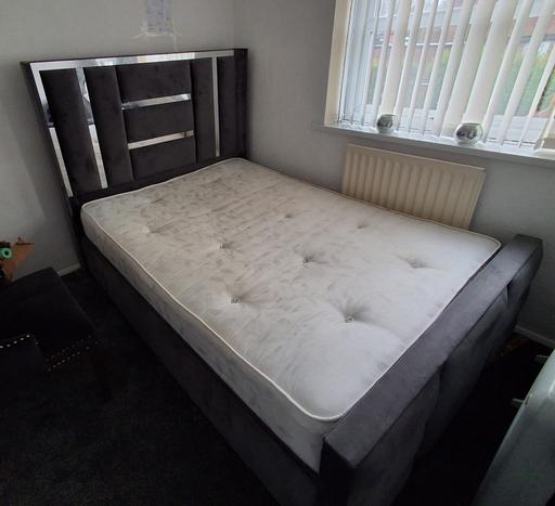 Buy & Sell Greatham Hartlepool - Photos for double plush velvet mirror bed