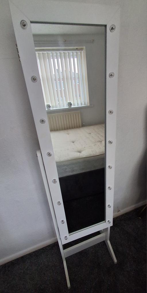 Buy & Sell Newton Aycliffe County Durham - Photos for jewellery cabinet