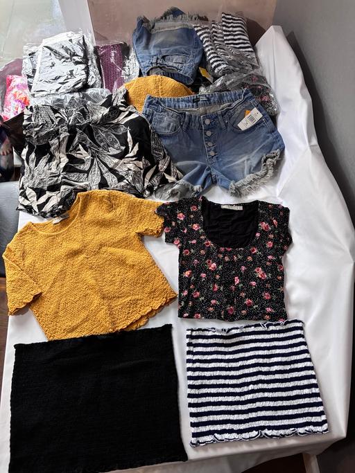 Buy & Sell Yeadon Leeds - Photos for Ladies joblot 30 items clothing