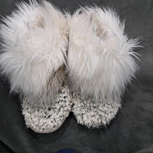 Buy & Sell Four Oaks Birmingham - Photos for River Island slippers Size 7