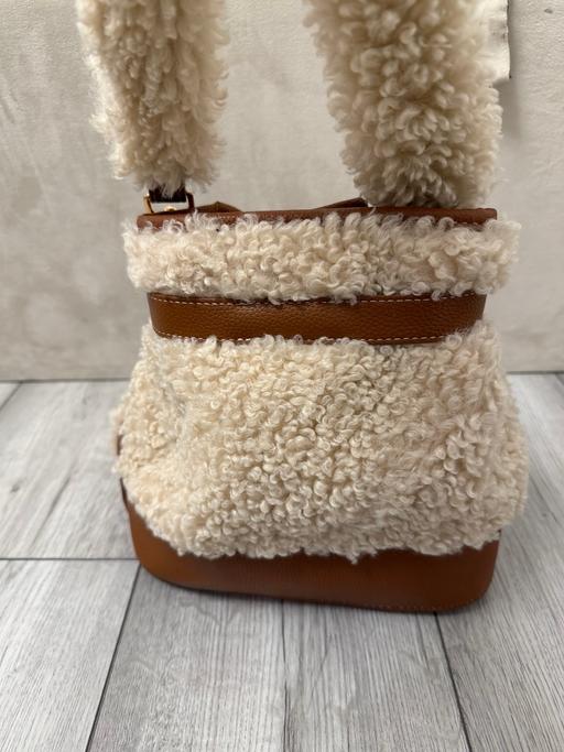 Buy & Sell Great Doddington North Northamptonshire - Photos for hand bag