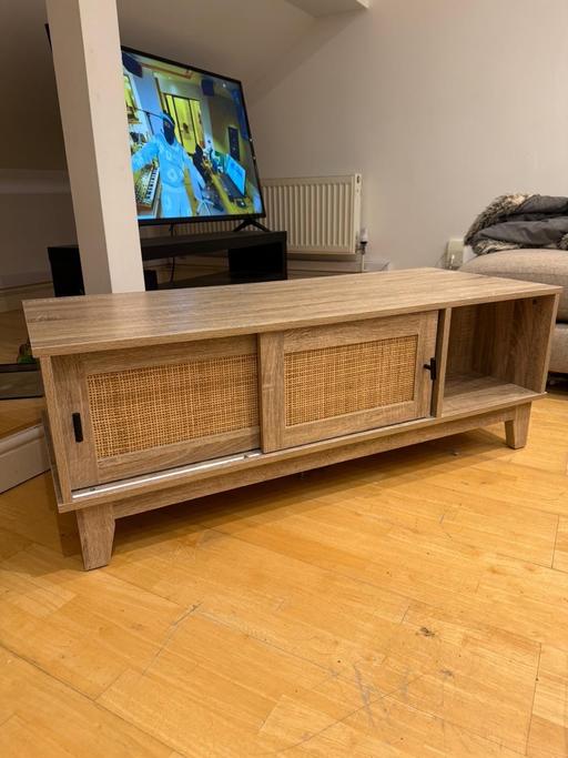 Buy & Sell Ravenscourt Park Station Hammersmith and Fulham - Photos for Coffee table