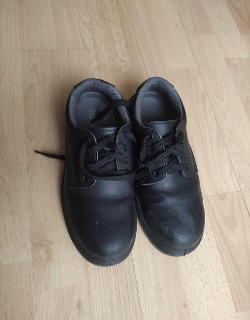 Buy & Sell Grafton Street Industrial Estate West Northamptonshire - Photos for Safety shoes