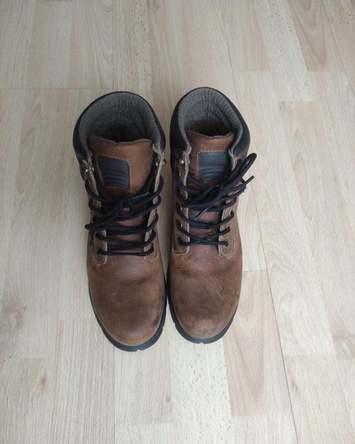 Buy & Sell Grafton Street Industrial Estate West Northamptonshire - Photos for Safety shoes