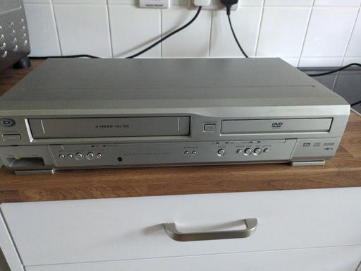 Buy & Sell Lambeth South East London - Photos for DvD +Video Player+Remote control