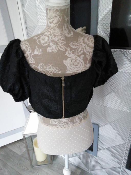 Buy & Sell Wednesfield Wolverhampton - Photos for ladies cropped top size *16*