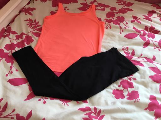 Buy & Sell Woodcross Wolverhampton - Photos for Girls Leggings and Top Age 10/11 years