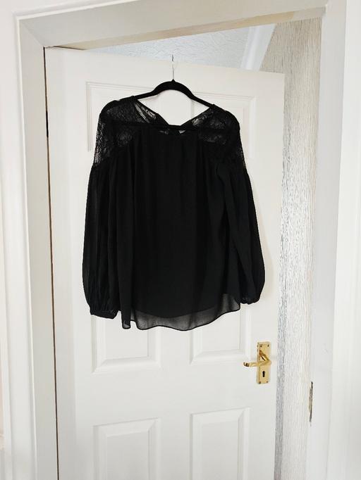 Buy & Sell Newton Doncaster - Photos for Next dressy top, size 12.