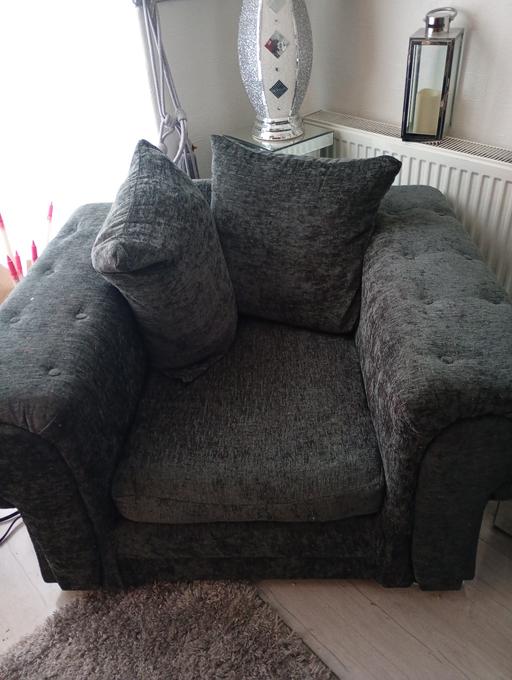 Buy & Sell Audenshaw Tameside - Photos for 3 piece sofa