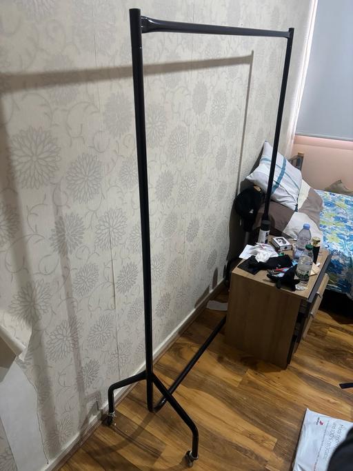 Buy & Sell Bromley by Bow East London - Photos for Clothes rail