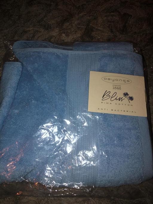 Buy & Sell Stow Heath Wolverhampton - Photos for New hand towel