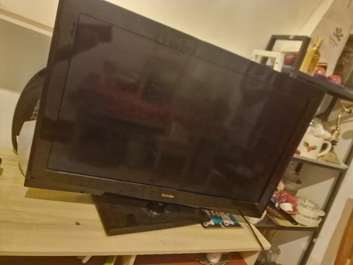 Buy & Sell Cann Hall East London - Photos for Technica 32” TV – For Parts / Repair