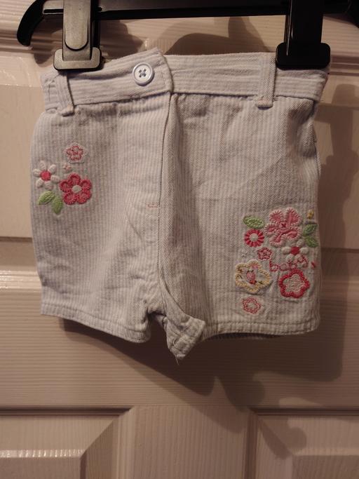 Buy & Sell Woodthorpe Charnwood - Photos for Baby girls stripey shorts size 3-6 months