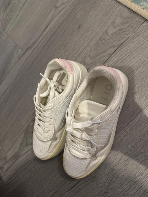 Buy & Sell Stechford Birmingham - Photos for White trainer from Office