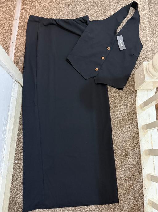 Buy & Sell Low Moor Bradford - Photos for Bohoo black skirt & top co-ord set