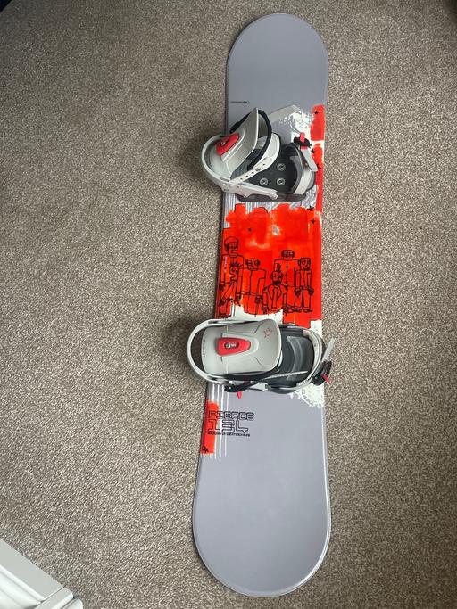 Buy & Sell Spinkhill North East Derbyshire - Photos for Salomon Snowboard
