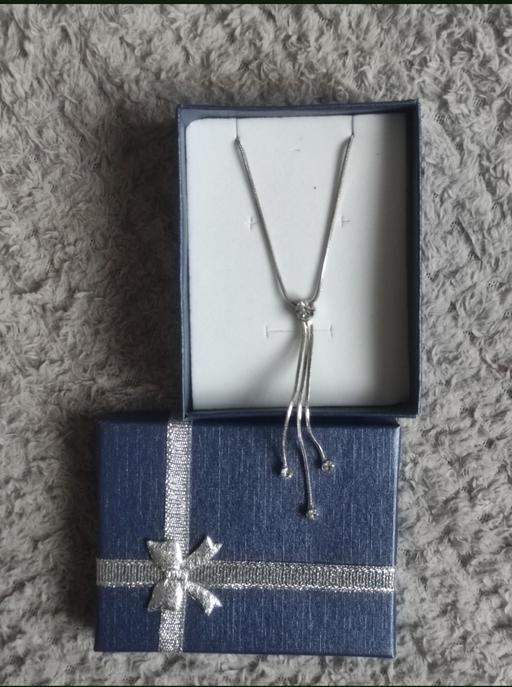 Buy & Sell Grafton Street Industrial Estate West Northamptonshire - Photos for Beautiful necklace chain