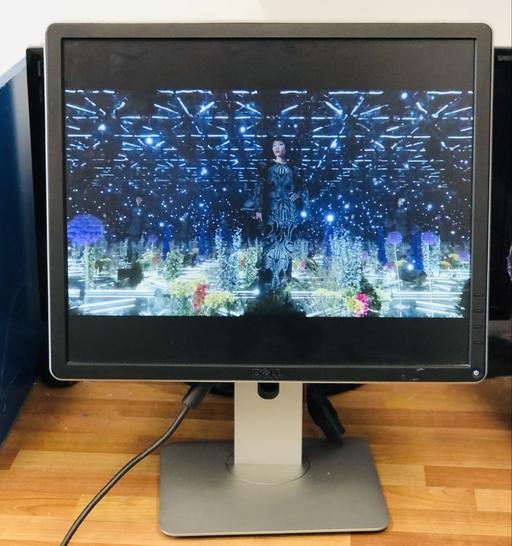 Buy & Sell Highams Park East London - Photos for Dell P1914Sf 19inch Monitor With USB, DVI