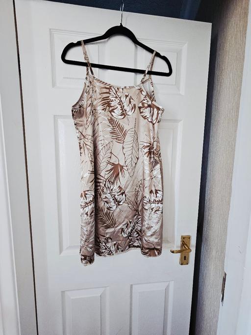 Buy & Sell Newton Doncaster - Photos for Satin feel cami nightwear dress, size 16..NEW