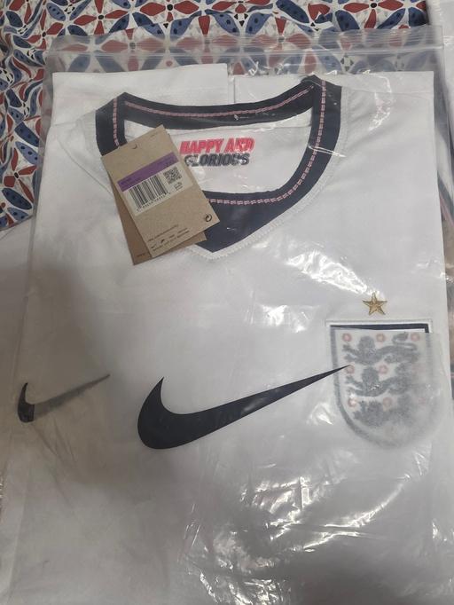 Buy & Sell Coggeshall Braintree - Photos for England World Cup 2026 Top In Size 2xl