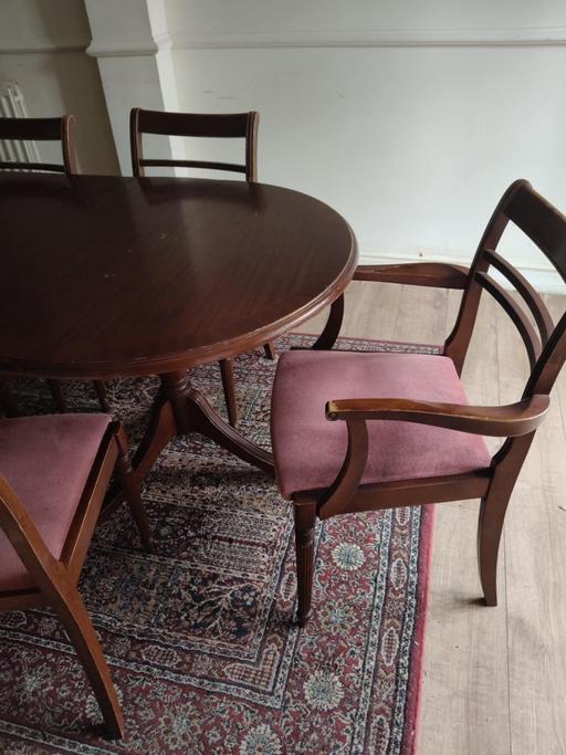 Buy & Sell Becontree Heath East London - Photos for Wooden Table
