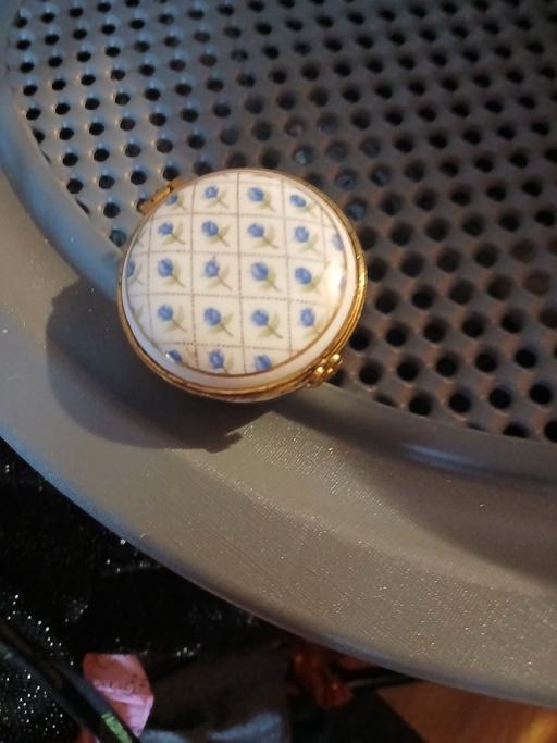 Buy & Sell Netherton Dudley - Photos for China pill box