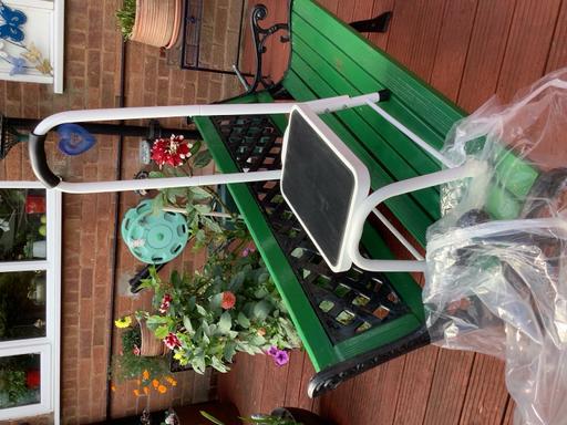 Buy & Sell Weoley Castle Birmingham - Photos for One step up with support hand rail.