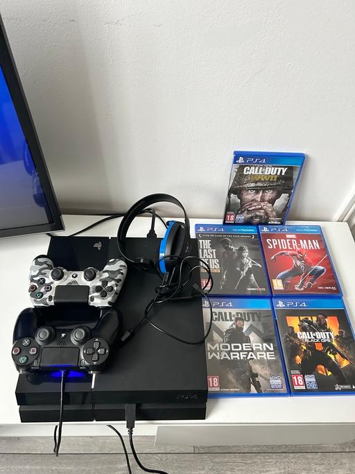 Buy & Sell Gidea Park Havering - Photos for PlayStation 4 with games