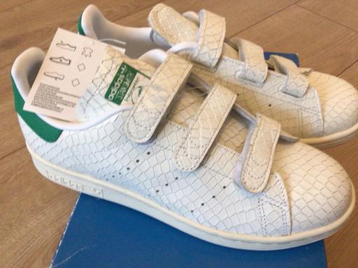 Buy & Sell Falconwood South East London - Photos for Adidas StanSmith size 5
