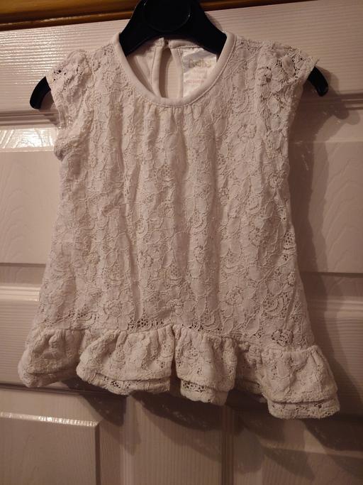 Buy & Sell Woodthorpe Charnwood - Photos for Baby girls white lace top size 6-9 months
